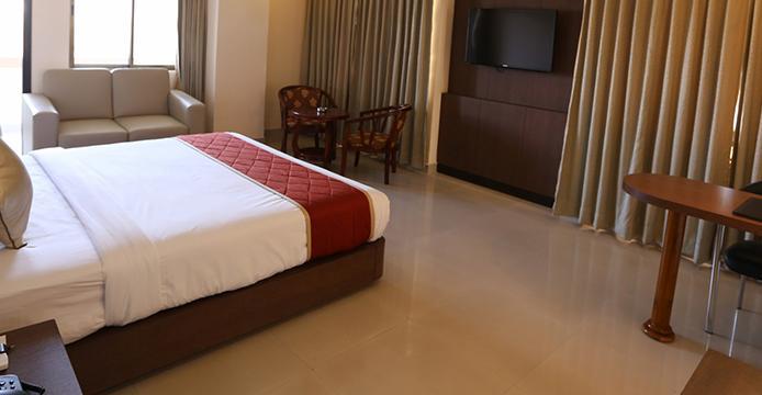 The Contour Hotel Guwahati Bagian luar foto